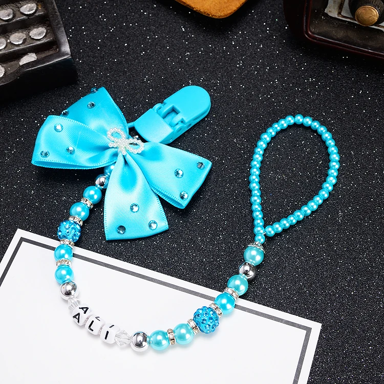 

MIYOCAR custom Any name Bling blue rhinestone bow blueand blue beads dummy clip holder pacifier clips holder/Teethers clip