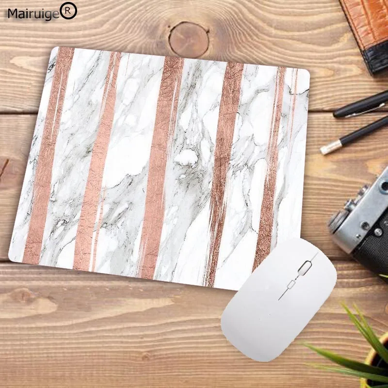 Новый дизайн Современная игровая мышь Mairuige 22x18 см из искусственного золота с