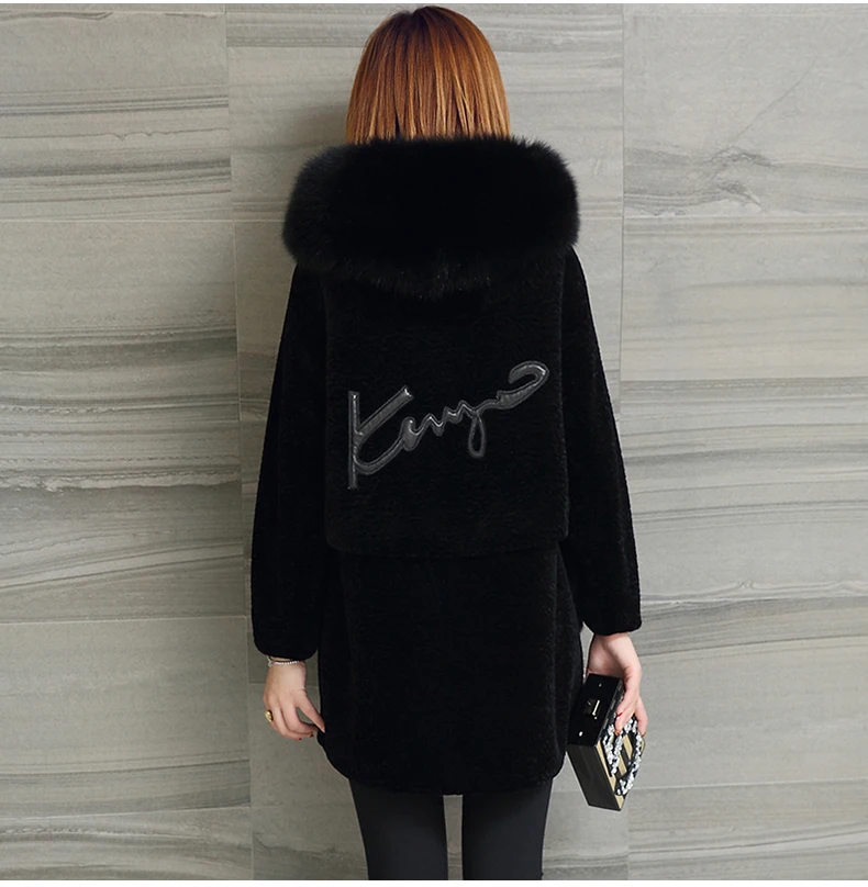 Женская Шуба из лисьего меха с капюшоном и меховым воротником новинка зимы 2018