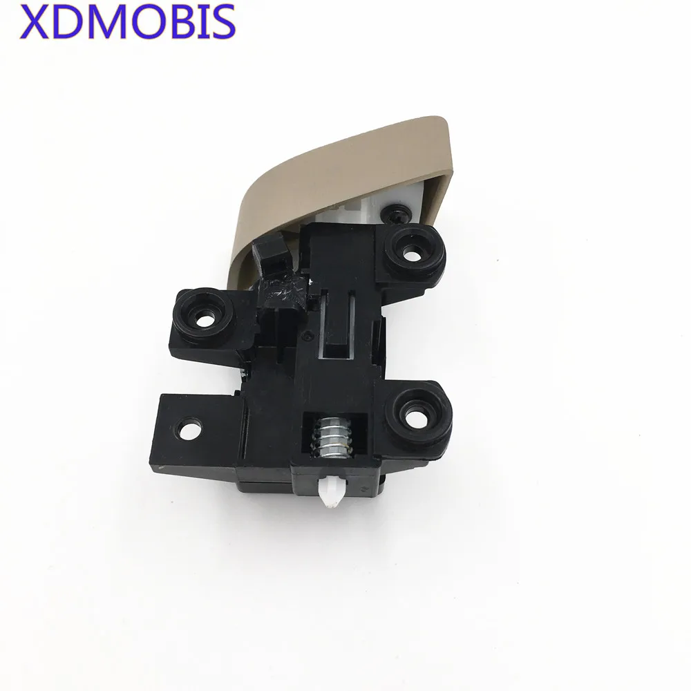 Замок для перчаточного ящика сборка кнопка Hyundai Elantra i30 2103-2015 OEM 845153XRA0 84515-3XRA0 |