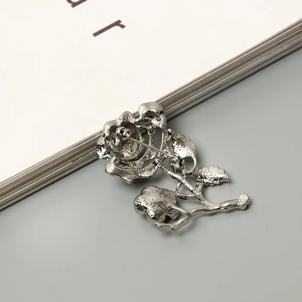 

JUJIE Fashion Crystal Pearl Flower Brooches For Women 2019 Wedding Plant Jewelry Dropshipping