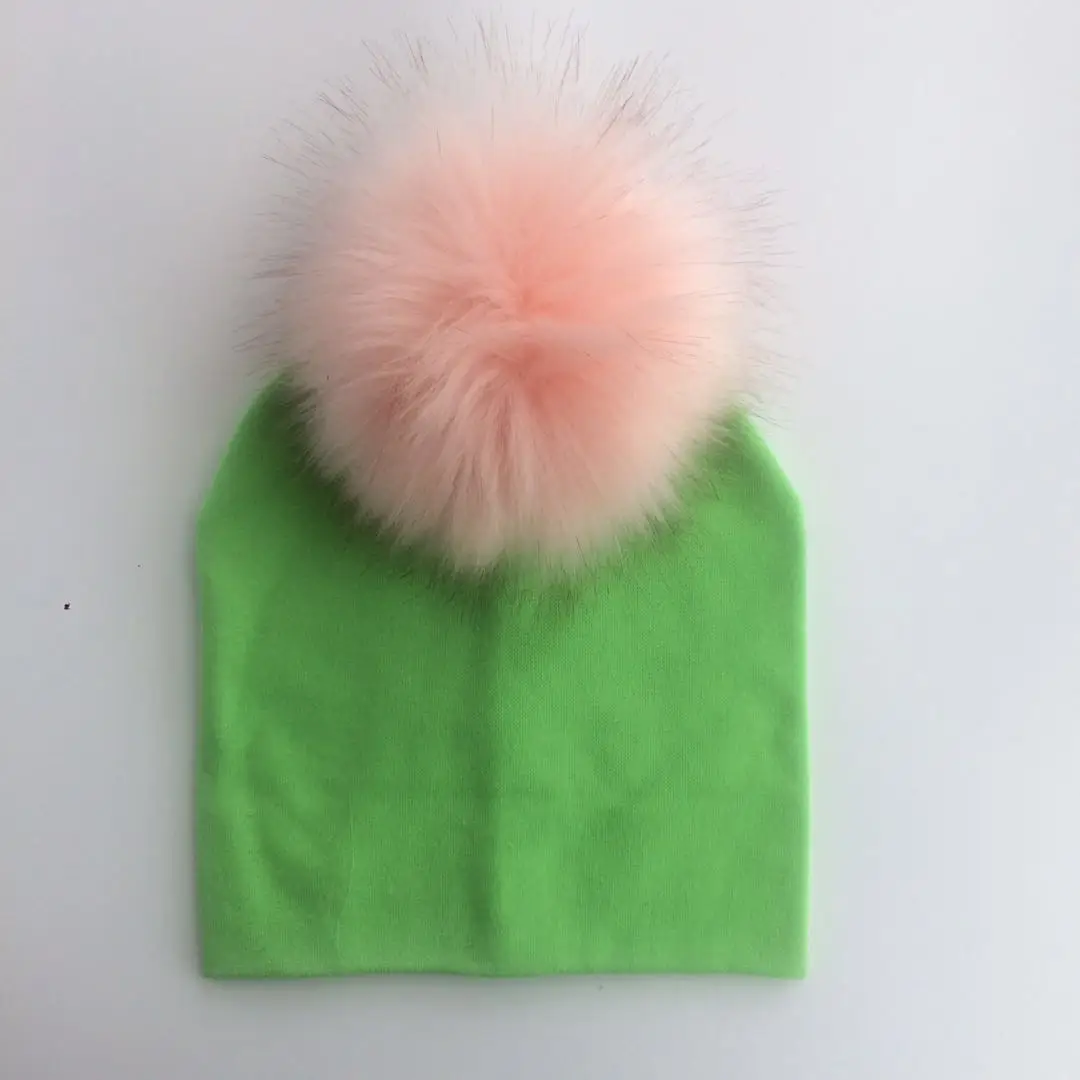 light green Ребенок малыш Дети Девочки Мальчик теплая шапка зимняя шапочка вязаная бини младенческой хлопок Красочные енота искусственный мех помпон шапка - Цвет: light green