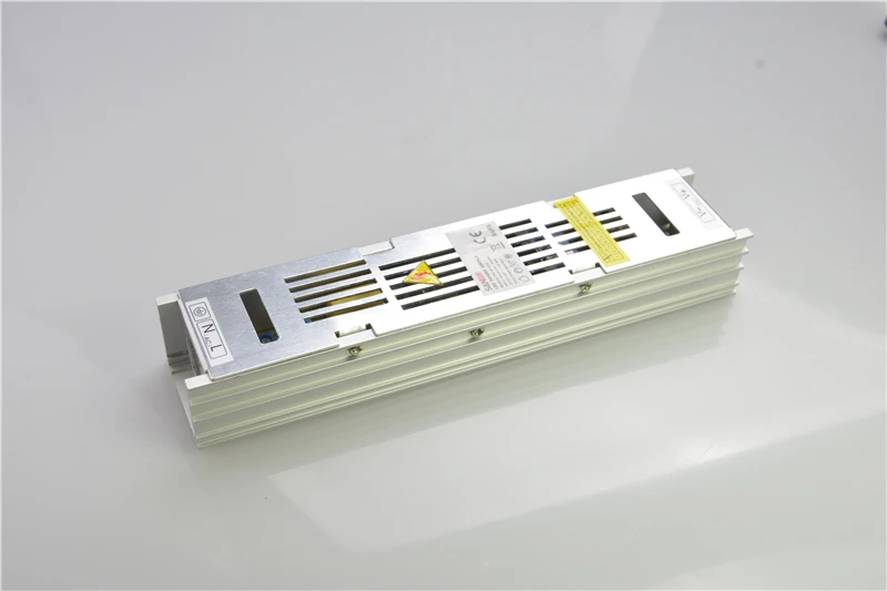 Sanpu smps 60 Вт 2A 24 В Питание блок переменного тока 220V 110V к DC 24 В светодио дный драйвер Трансформатор IP20 Алюминий для светодио дный s световой короб 24 вольт