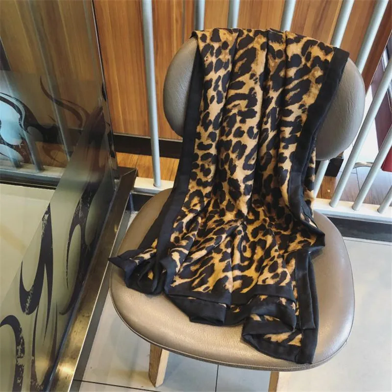 luxury winter classic leopard print oversize cotton shawls towels Muslim hijab scarves wraps pushmina 10pcs fast shipping |