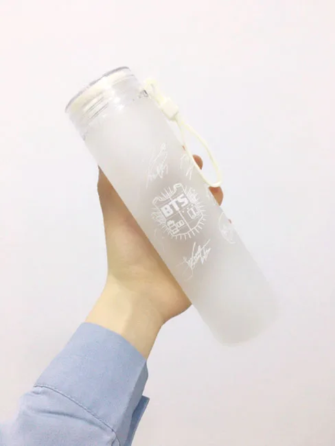 Стеклянная бутылка для воды с градиентом 350 мл летний лимонный чайник веревкой |