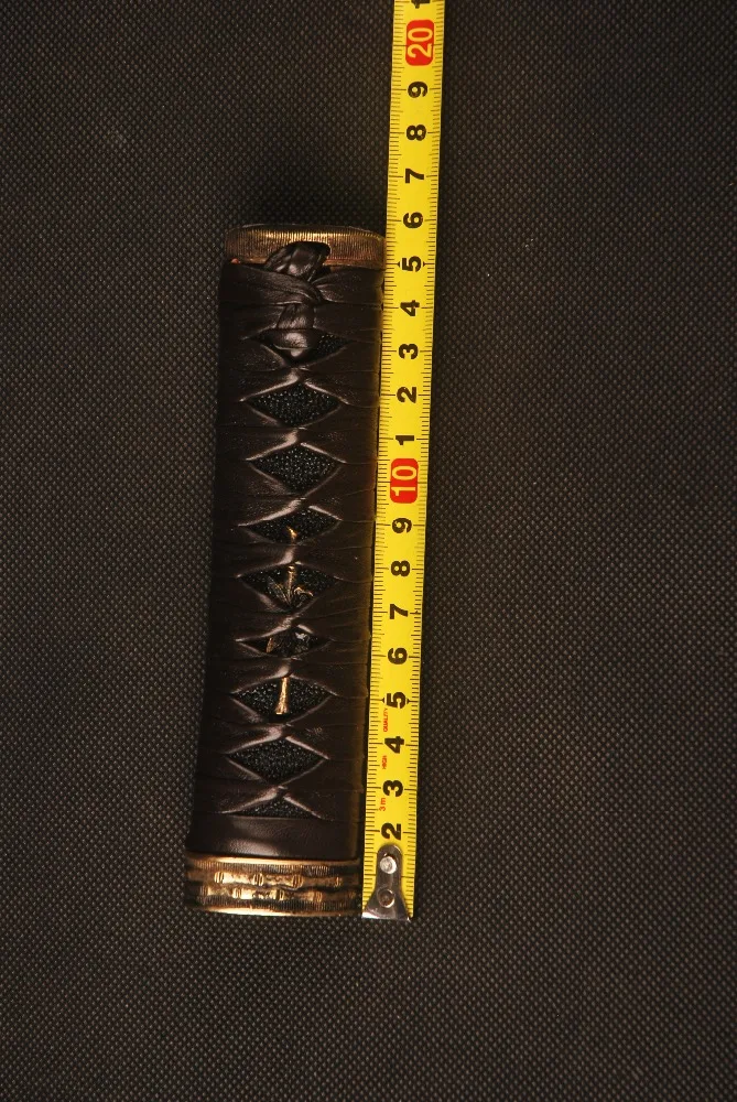 Высококачественная Черная искусственная кожа Tsuka Ито и Подлинная латунь фучи