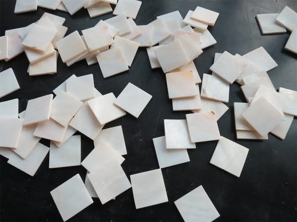 

50Pcs decorate Inlay material white pearl shell blanks size:25 x 25 x 2mm