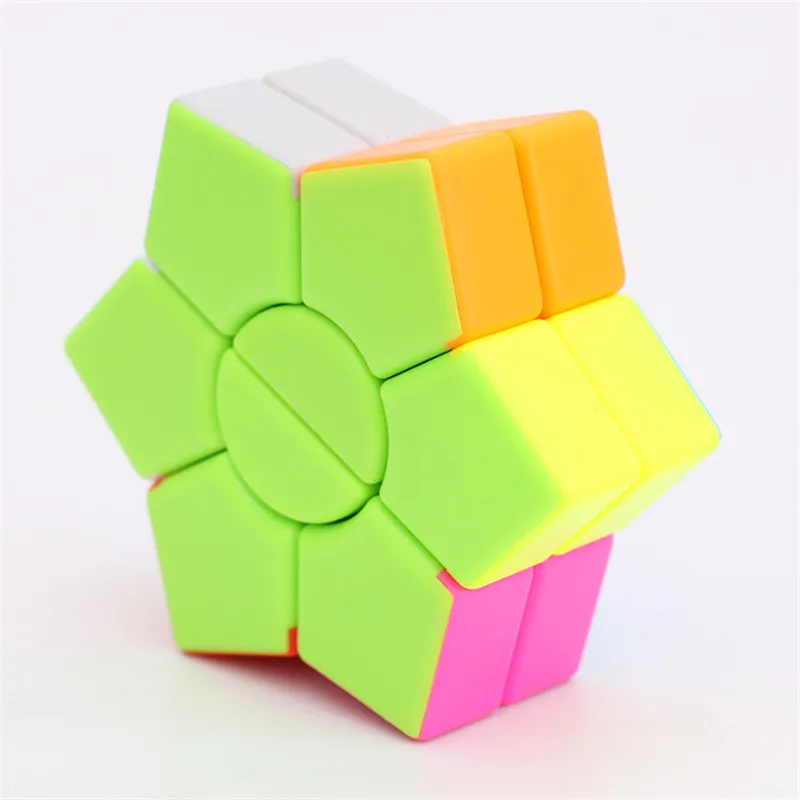 Second-order hexagonal magic cube Fast Ultra-Smooth Speed Puzzle Kids Toys Gift Contest Twist Cube Funny gift | Игрушки и хобби