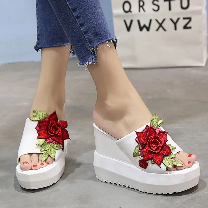 Женские босоножки Летняя обувь с вышитыми цветами женские сандалии гладиаторы