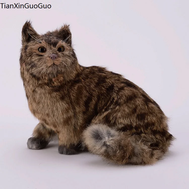Модель с имитацией кошки полиэтилен и мех коричневый Кот большой 35x28x25 см ручная