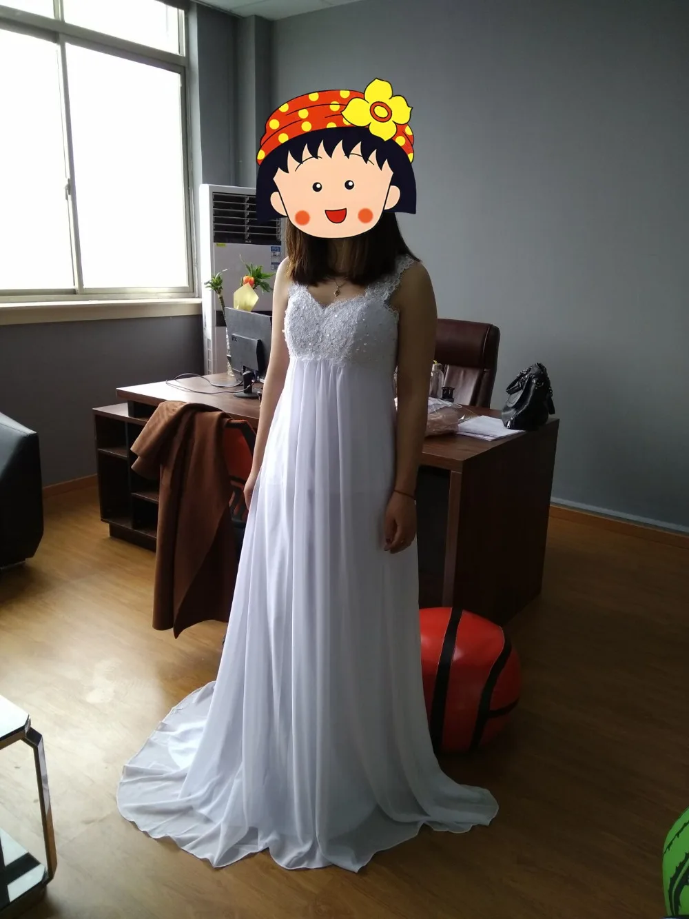 Настоящая фотография укомплектованный Винтаж Милая шифон бисером