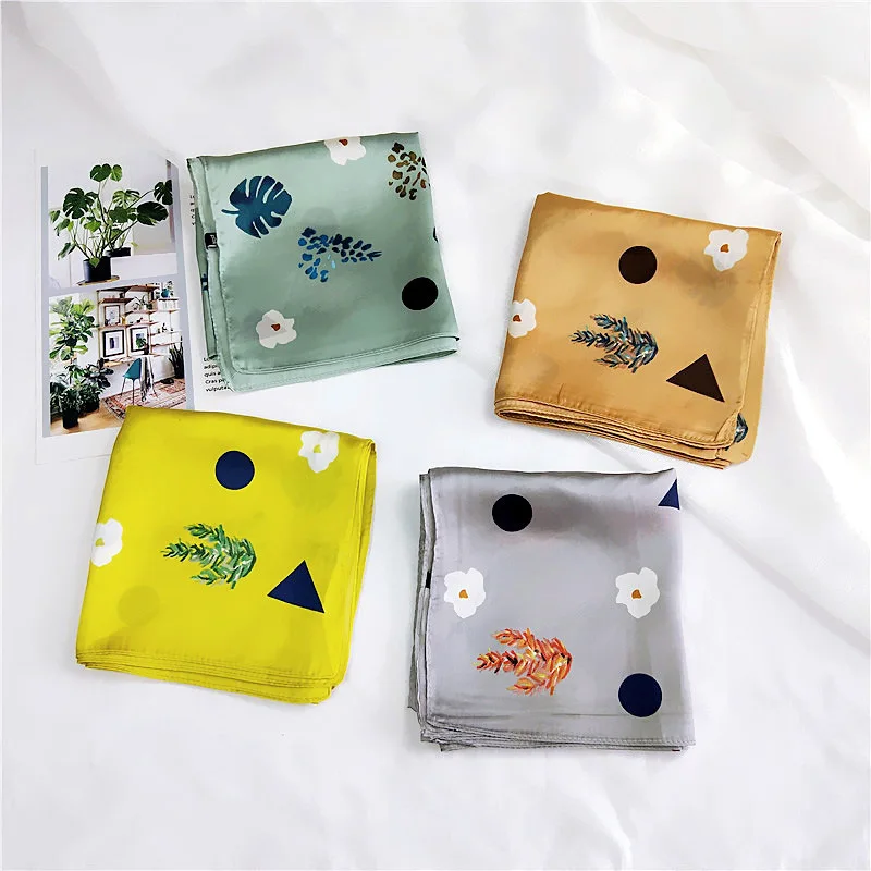 Fashion Green Hair Scarf Women Floral Leaf Print Kerchief Small Bag Scarfs Female 70X70cm Square Neckerchief Scarves For Ladies |