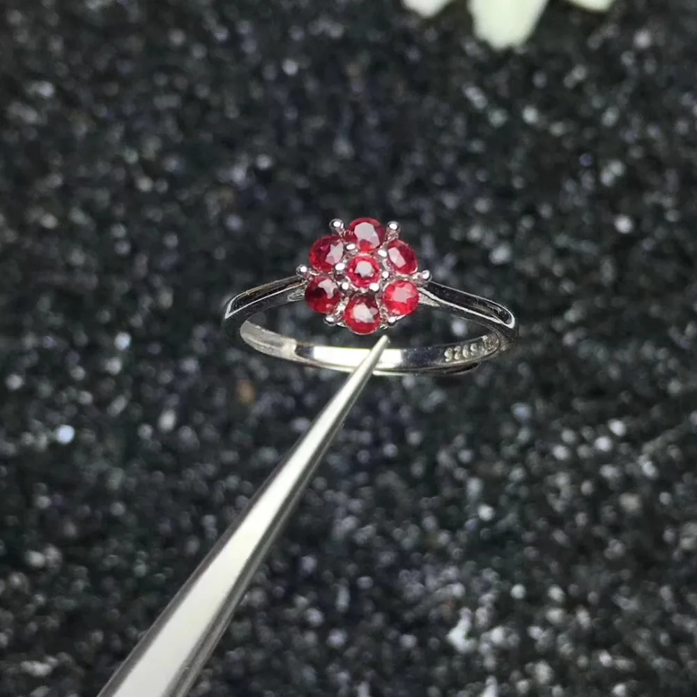 

S925 silver inlaid with natural red ruby ring natural gemstone ring fashion round Flower Wreath jewelry holiday gift envelope