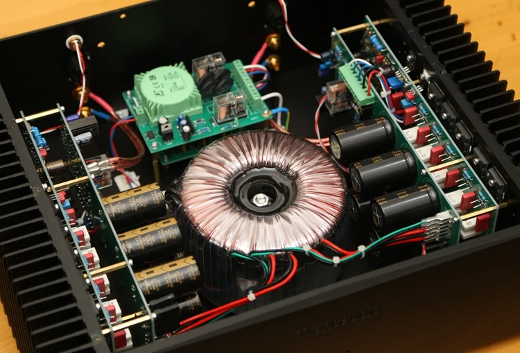 Goldmund series ON power tube MJL4281A/MJL4302A 300w двухканальный Hi Fi усилитель|Усилители мощности| |