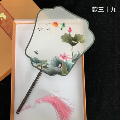 Продажа Продвижение ручной работы тутового шелка готовая Сучжоу веер с вышивкой