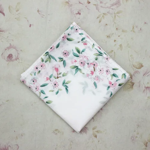 white HMS 1pc 43x43cm Women Lady Girl Cotton Square Handkerchief Sweat Towel Printed Flower FM01 - Цвет: white