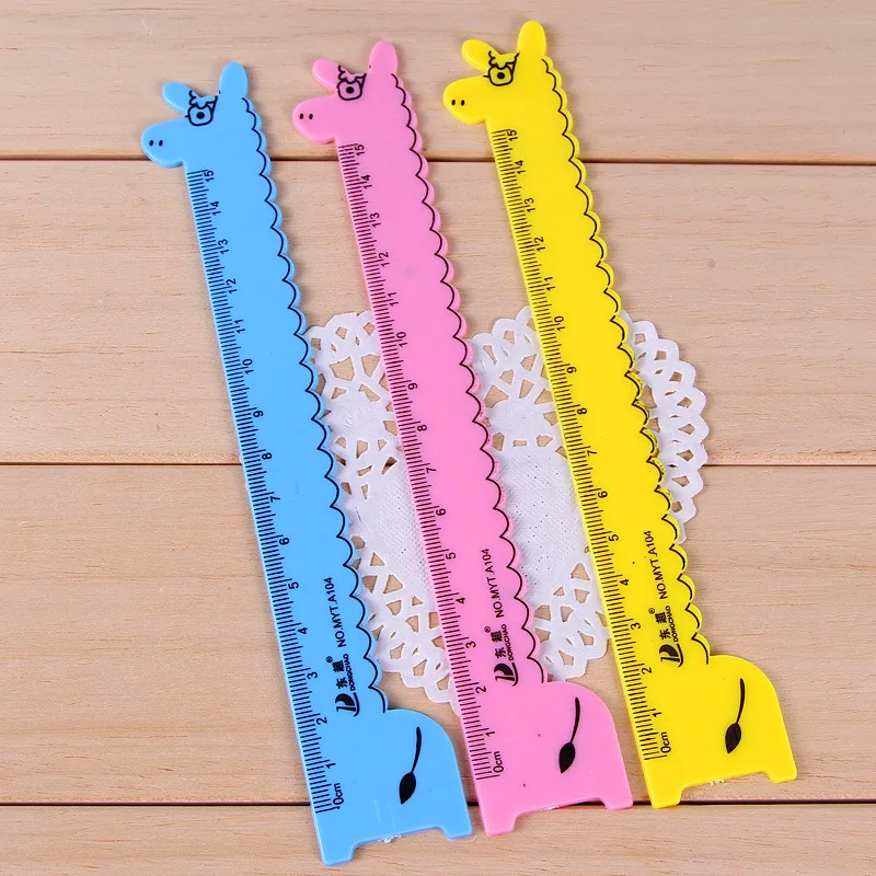 

3 Pcs of Plastic Giraffe-Shaped Ruler for School Stationery & Office Supply
