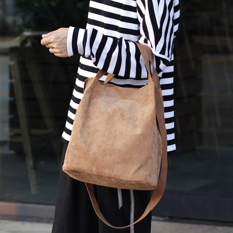 Вельветовая женская сумка на плечо шоппер одноцветная Сумка Хобо для девушек