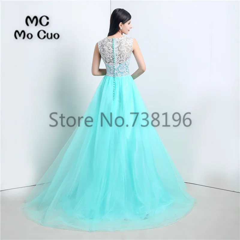 Женское вечернее платье с кружевом длинное темно синее аппликацией на пуговицах