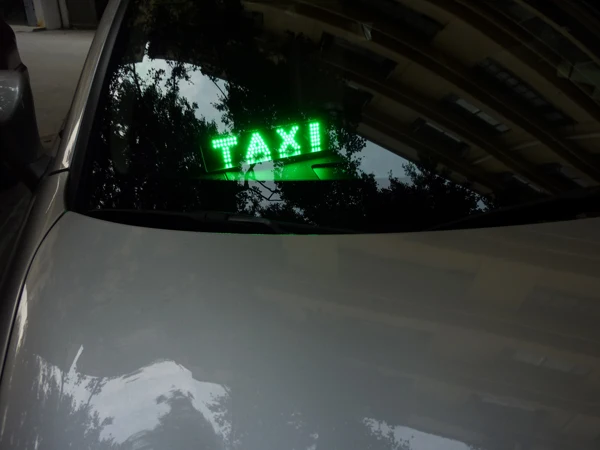 Дневные ходовые огни для автомобиля такси светодиодный сигнал такси Автомобильный свет пользовательский дизайн противотуманный свет красный/синий/белый/желтый/зеленый