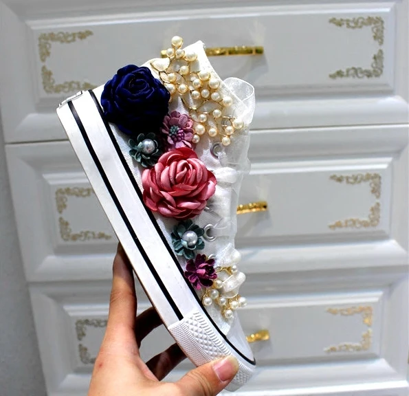 

Koovan Women's Boots 2018 Spring Canvas Shoes White Female High Help Custom Rhinstone Sequins Flowers Flat Shoes For Girls