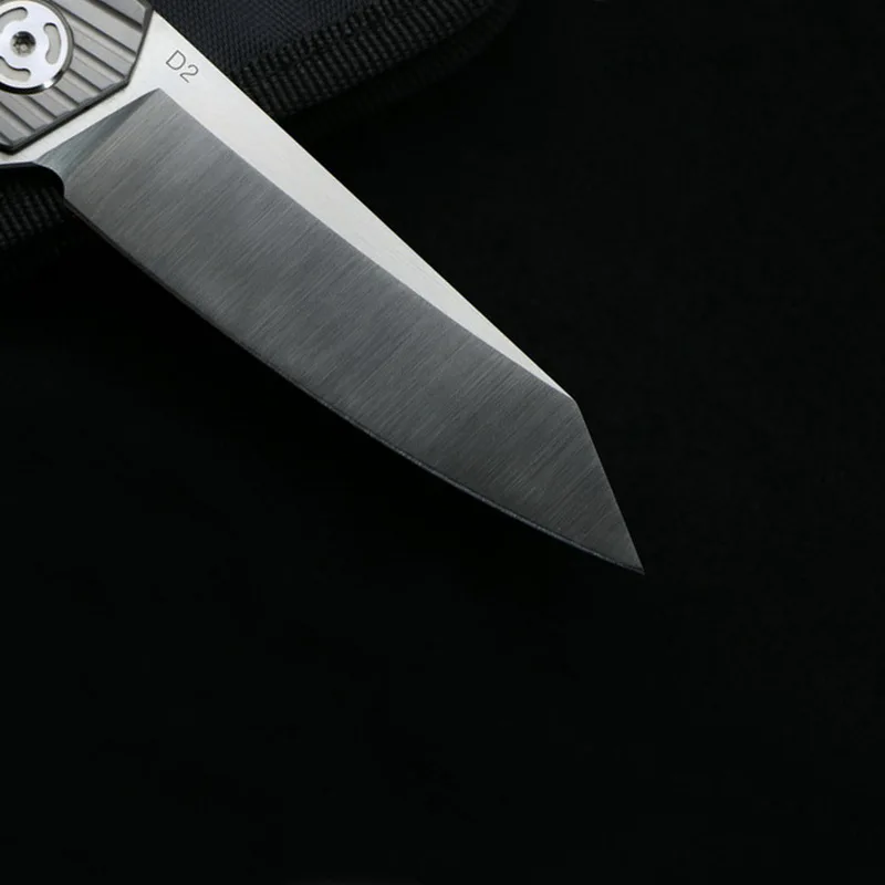 Коготь медведя параллельные линии Флиппер складной нож D2 лезвие мяч титановый