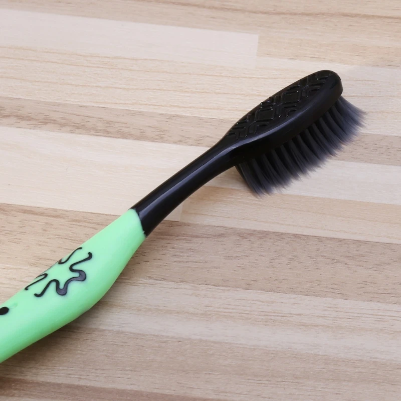 DUAI Nano bamboo древесный уголь зубная щетка уход за полостью рта мягкая супертонкая кисть для взрослых случайный цвет в розничной упаковке 1 шт. Новинка