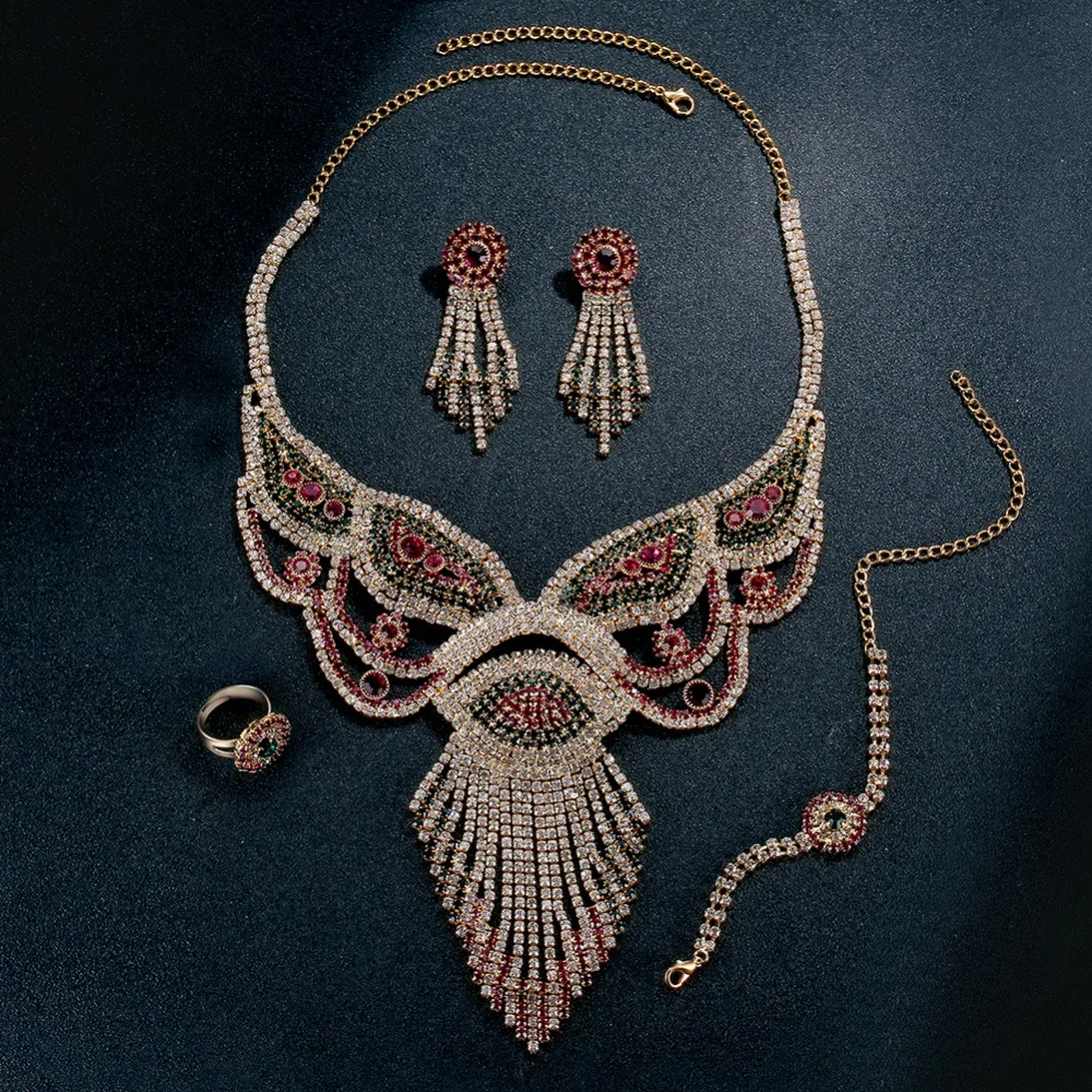 2017 Мода Комплект Ювелирных Изделий в Дубае Золотые Цвет Нигерии Свадебные