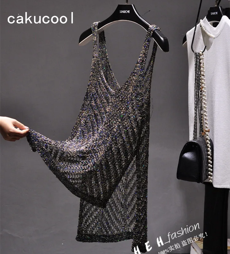 Женские ажурные трикотажные майки Cakucool блестящий топ с бисером и глубоким v