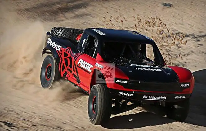 Для HRAXXAS 1/7 Scale shore 4x4 UDR Безлимитный дезертный гоночный автомобиль 85076/ RTR