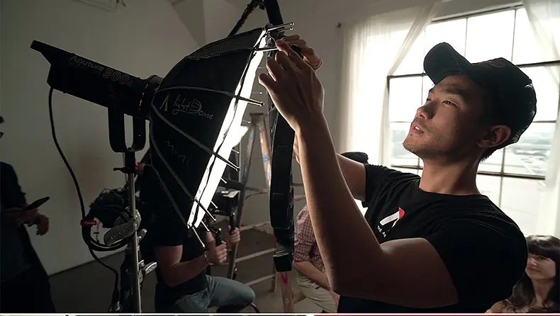 Параболическая фотография Мягкий отражатель купол мини multi bone софтбокс CD50 |