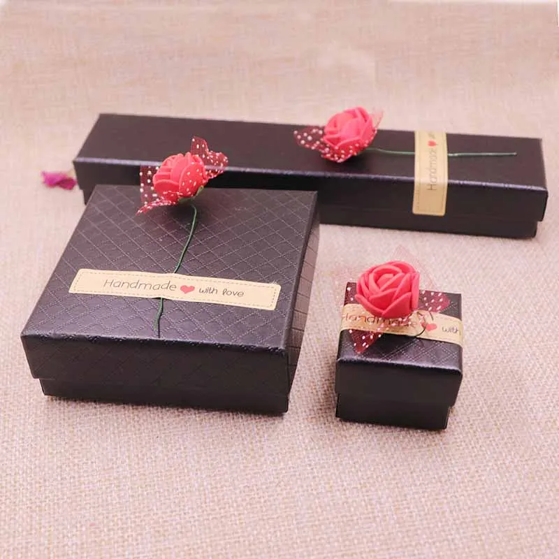24 шт. 2018 поделки цветок и ручной работы с любовью Label Цепочки ожерелья коробка 800gsm