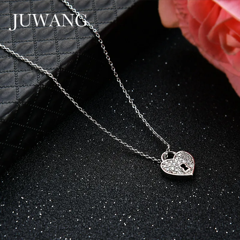 

JUWANG New Arrival Crystal Rhinestone Heart Lock Pendant Necklace For Women Fashion Silver Color Necklace Wedding Gift Jewelry