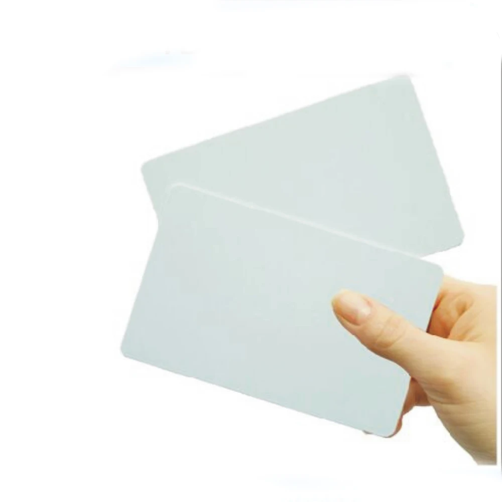(100PCS/lot)frequecny 125KHZ T5557 card / T5567 T5577 Blank Chip Smart Hotel Card /white | Безопасность и защита - Фото №1