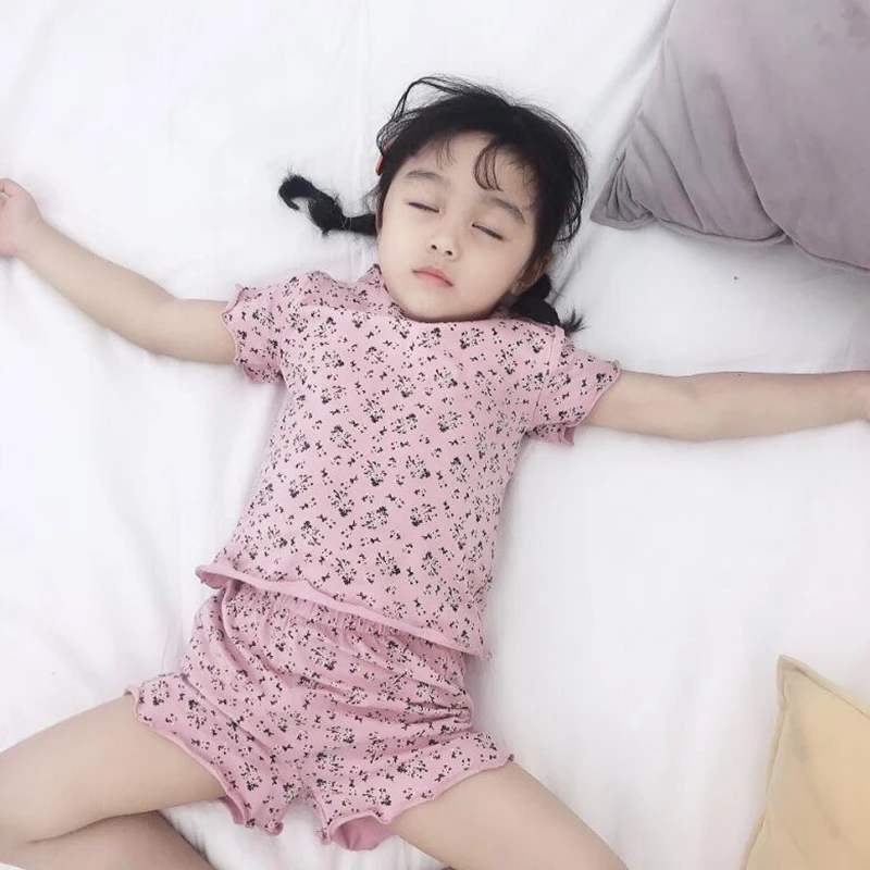 Комплект летней одежды из 2 предметов для маленьких девочек футболка и шорты