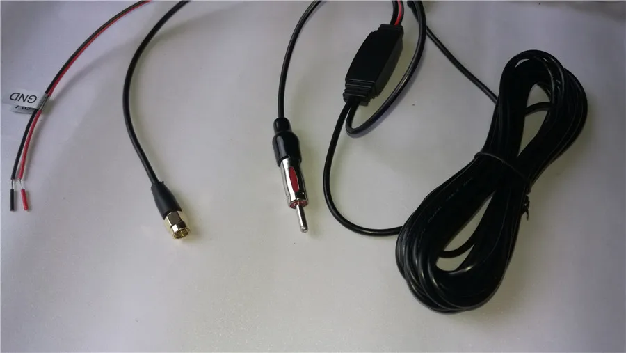 

Antenna Amplifier SMA Connector Plug 2 In 1 Booster Antenna SMA+FM for Car Dash DVD Head Unit Stereos Car Digital TV Tuner
