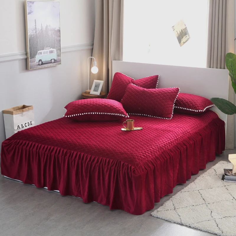 Флис Bedskirt покрывало близнец полный набор постельного белья Queen King покрывало красный Розово-серый ставка комплект наволочки для подушек, colchas para Кама Кувр Горит