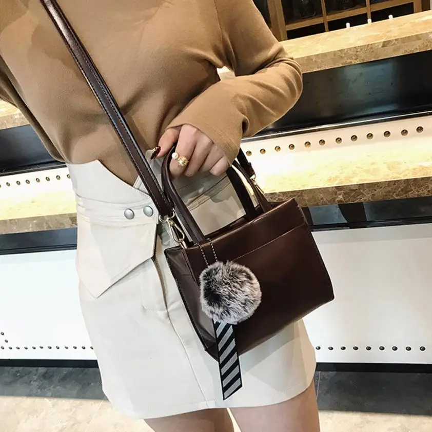 2020 Женская Модная новейшая кожаная сумка через плечо с кожаным шариком