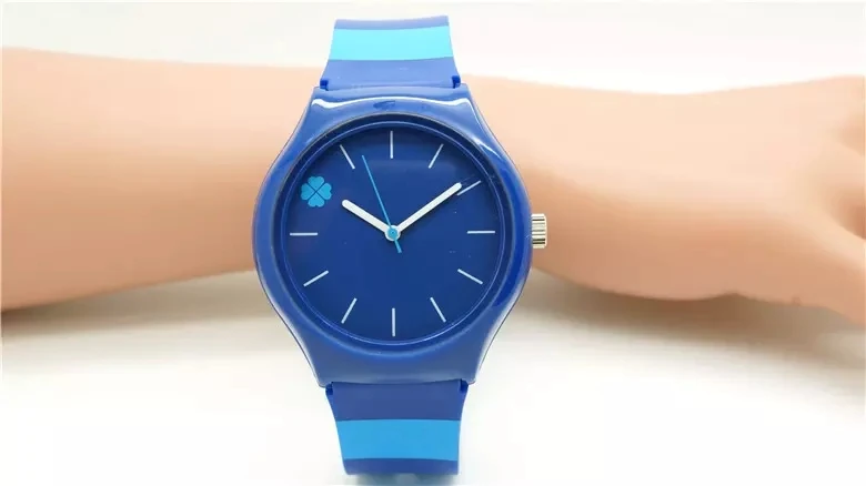 Женские кварцевые часы WILLIS брендовые наручные с четырехлистным клевером