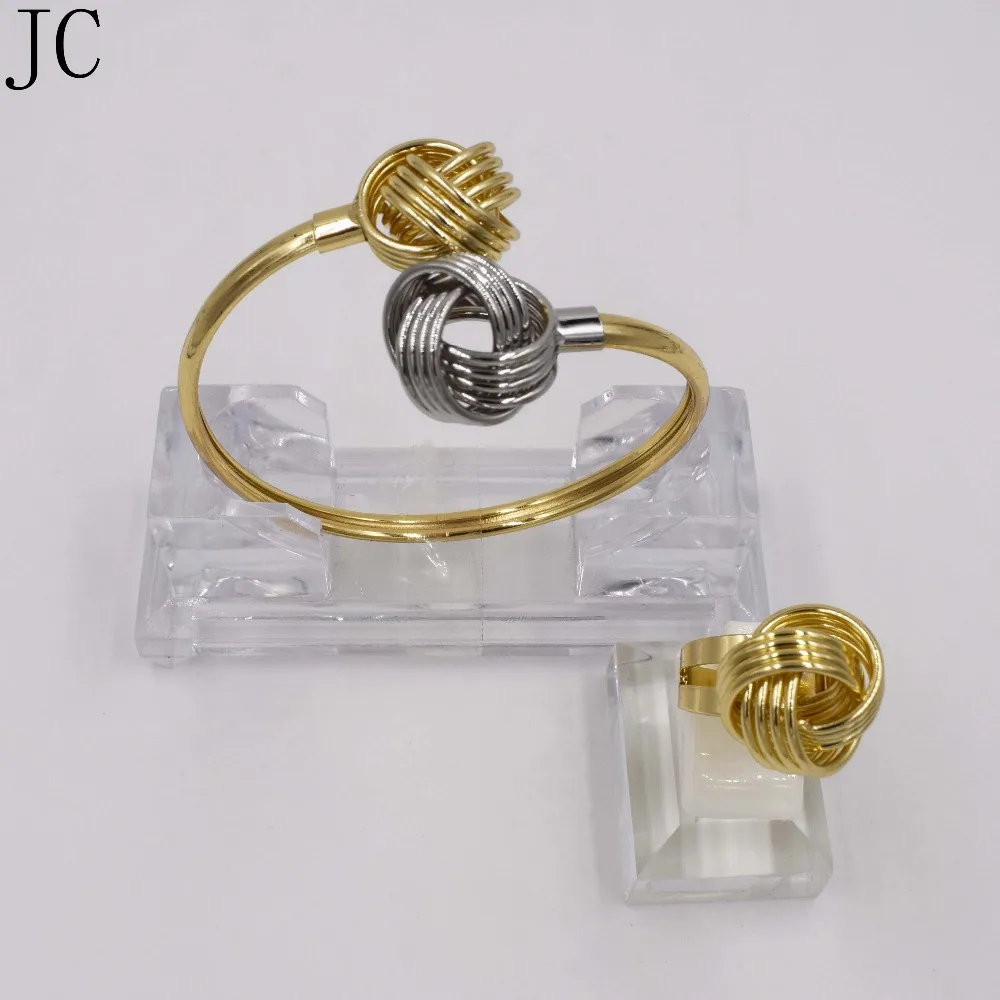 Женский ювелирный комплект из кольца и браслета 24 к |