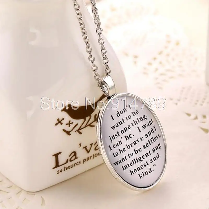 Дивергент разделены ожерелье с буквами татуировки объяснение c цитатой из фильма