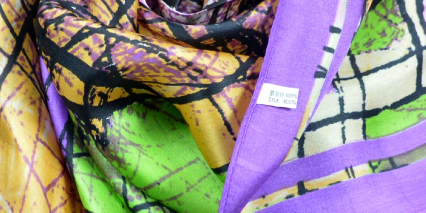 Женская шаль с геометрическим рисунком размеры до 100%|silk scarf|silk scarf patternsatin silk |