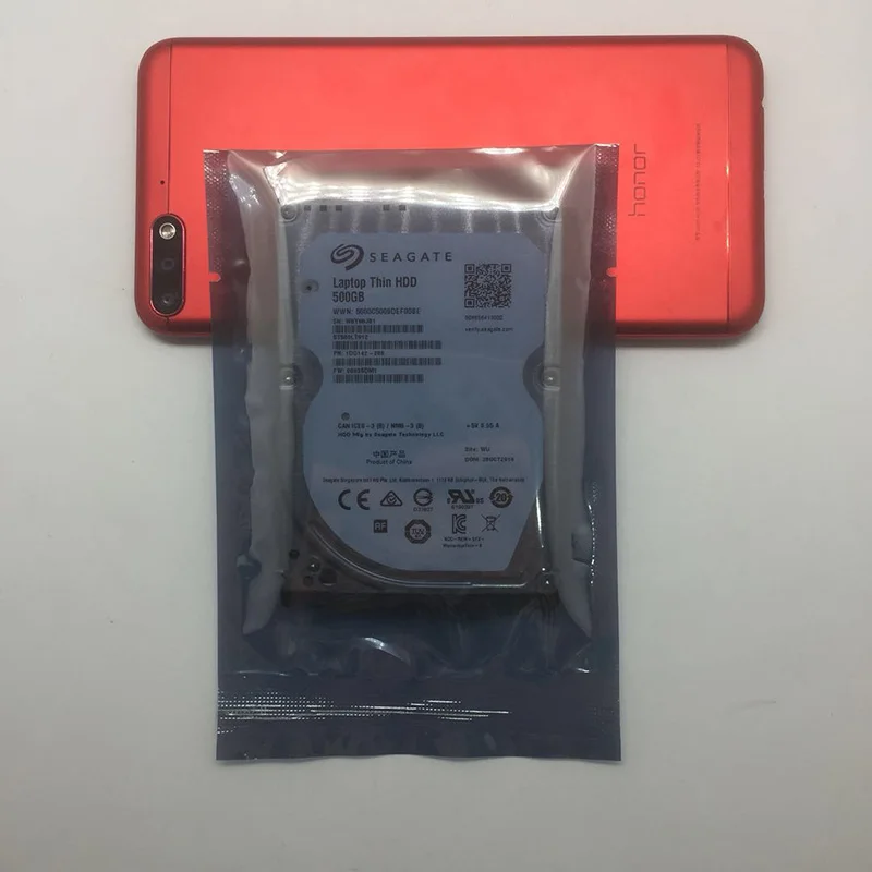 Seagate 500 ГБ жесткого диска SATA 3 0 Интерфейс 6 ГБ/сек. 7 мм 1 Вт Мощность 5400RMP 64 МБ Кэш 2 5
