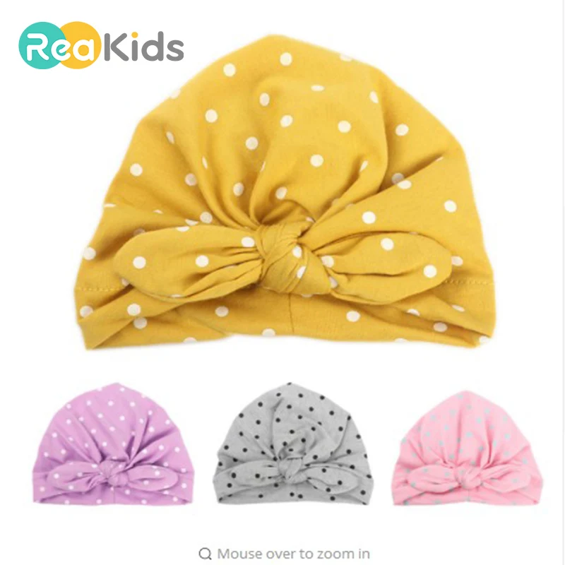 REAKIDS, милые, в крапинку, шляпа с бантиком для маленьких девочек, карамельный цвет, детская чалма, шапочка для девочек, эластичные Аксессуары для младенцев