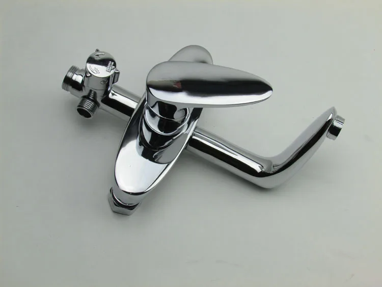 Бесплатная доставка высококачественный смеситель для душа из твердой латуни DONA