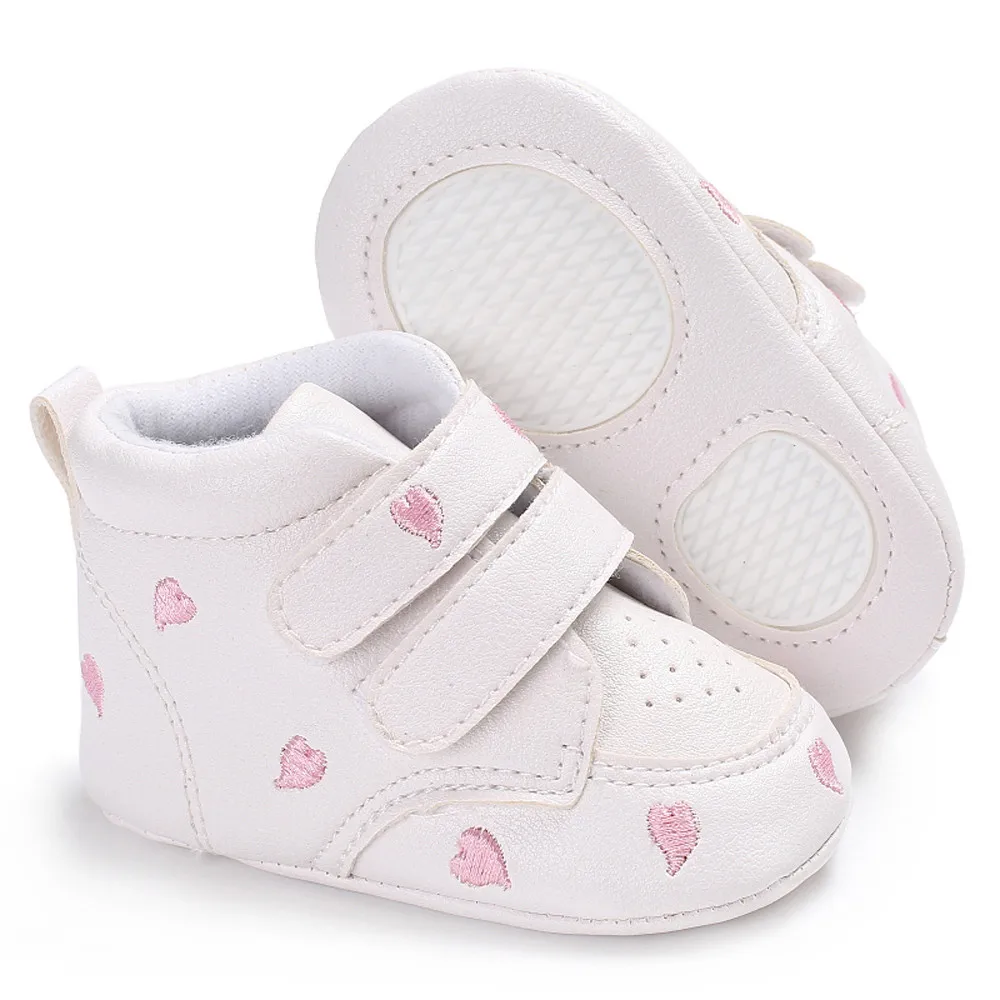 Детская обувь с вышивкой в форме сердца для новорожденных девочек начинающих