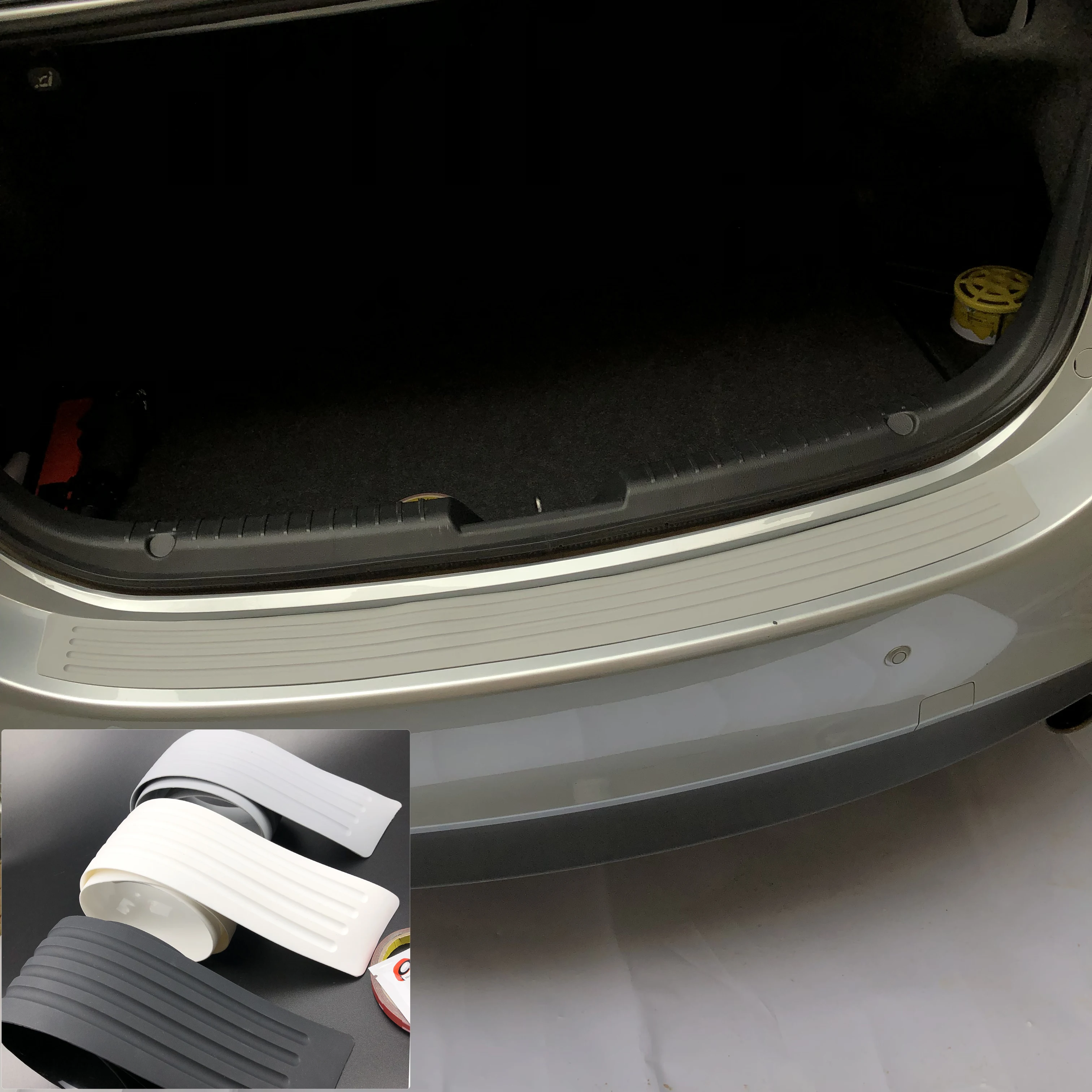 Car Rear Bumper Scuff Protective Case For Skoda Octavia Yeti Roomster Fabia Rapid Superb KODIAQ Citigo KAMIQ KAROQ SCALA VISION