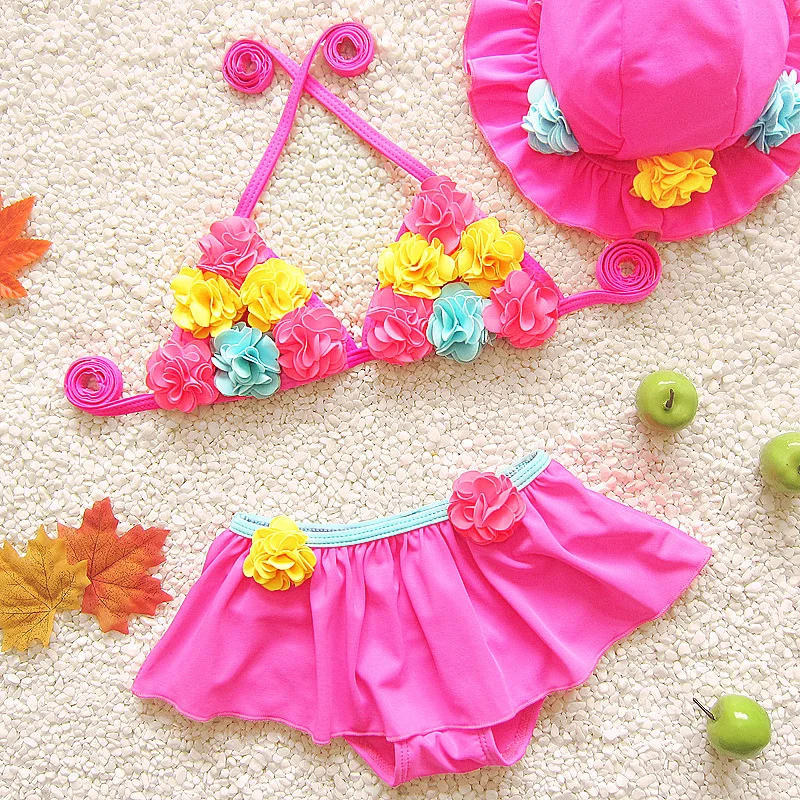

Baby Girls Bikini Sets Flower Tops Shorts Hats 3pcs Set Baby Summer Beach Wears Princess Children Swimwear