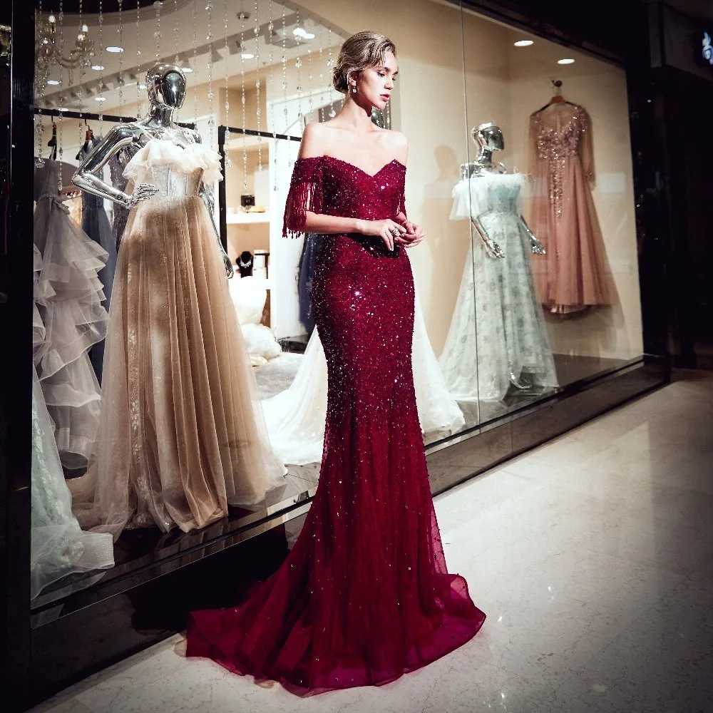 Vivian's Bridal милое роскошное вечернее платье цвета винного золота с кисточками и