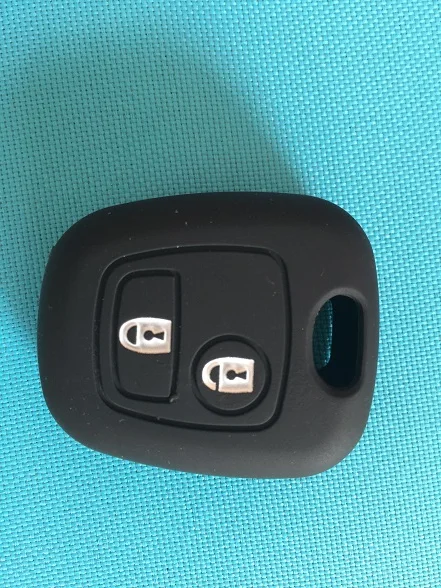 Pusakieyy 1 ПК силиконовый чехол для ключей от машины для Citroen C1 C2 C3 C4 XSARA PICASSO для peugeot 106 107 206 207 307 для Toyota AYGO чехол - Название цвета: Black no logo